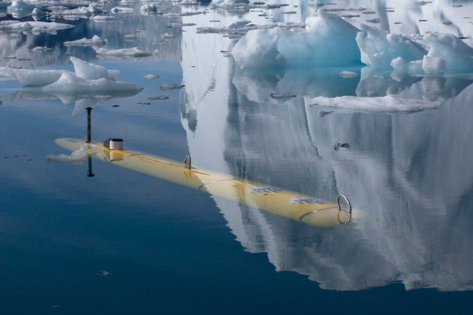 Engineers test deepsea vehicles to explore extreme environments